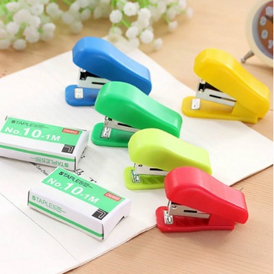 

Stapler Staples Hekter Mini Murah Termasuk Refill