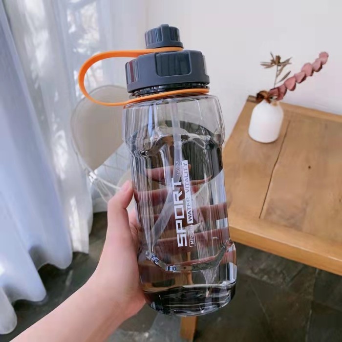 botol minum  BOTOL MINUM 2 LITER HENOOR BPA FREE MODEL SPORT ANTI PECAH DAN TUMPAH - HENOOR HITAM(O1