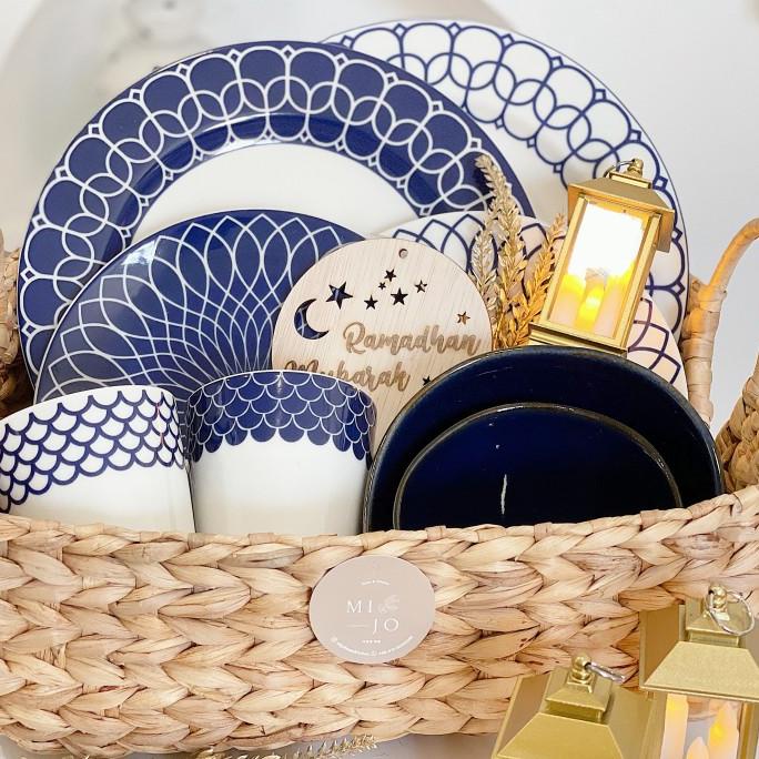 Hampers Lebaran / Hadiah Lebaran / Parcel Set Piring Keramik