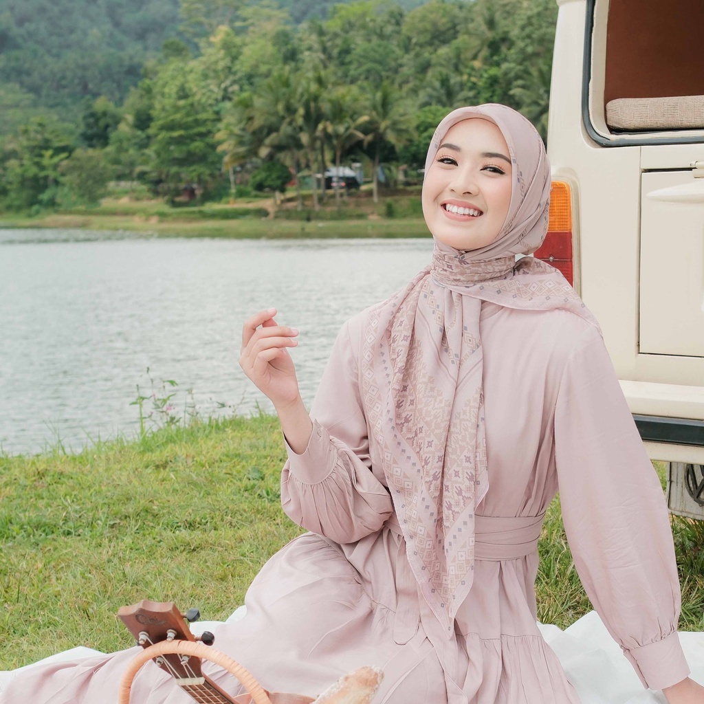 ALIF JILBAB SEGI EMPAT MOTIF PARIS PREMIUM KOREA - CARTWHEEL