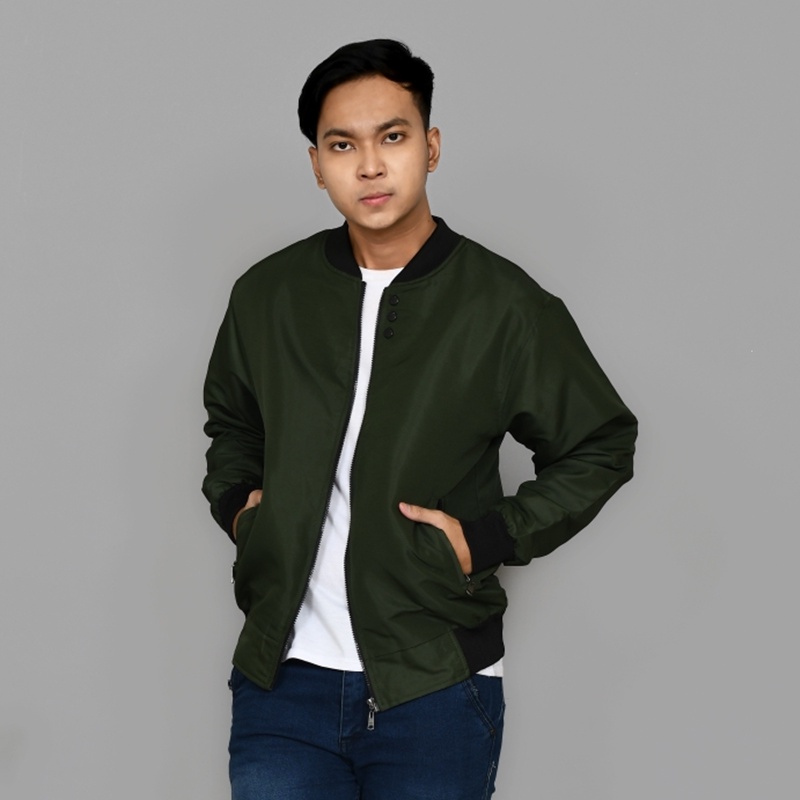 Jaket Bomber Pria Waterproof Bahan Parasut Premium Anti Air