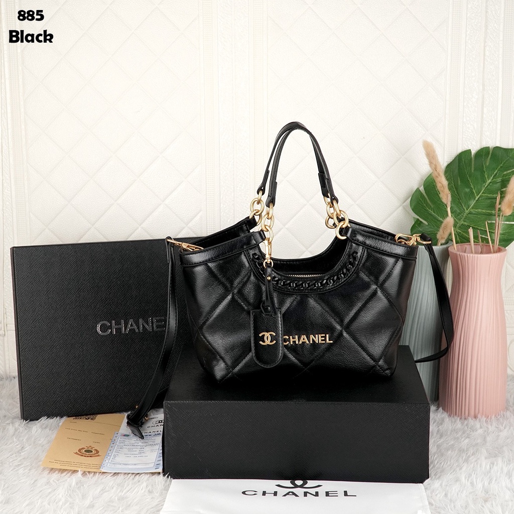 CH Shopping Bag TC885