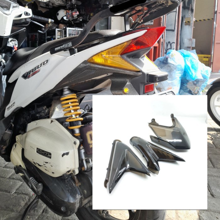 KACA BELAKANG VARIO 125 OLD MIKA SMOKE STOPLAMP VARIO