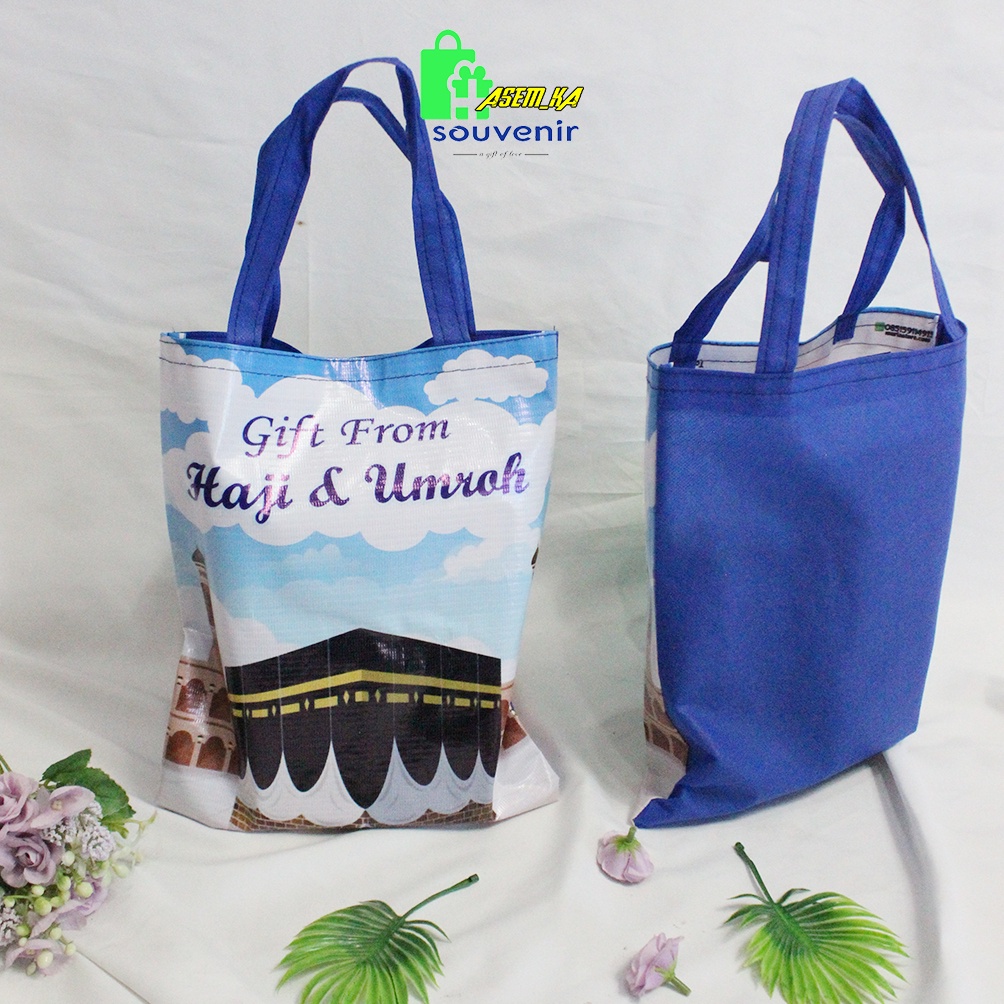 

TAS OLEH-OLEH HAJI & UMROH TEBAL MODEL PIPIH 23x30