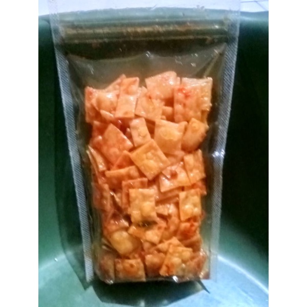 

keripik pangsit
