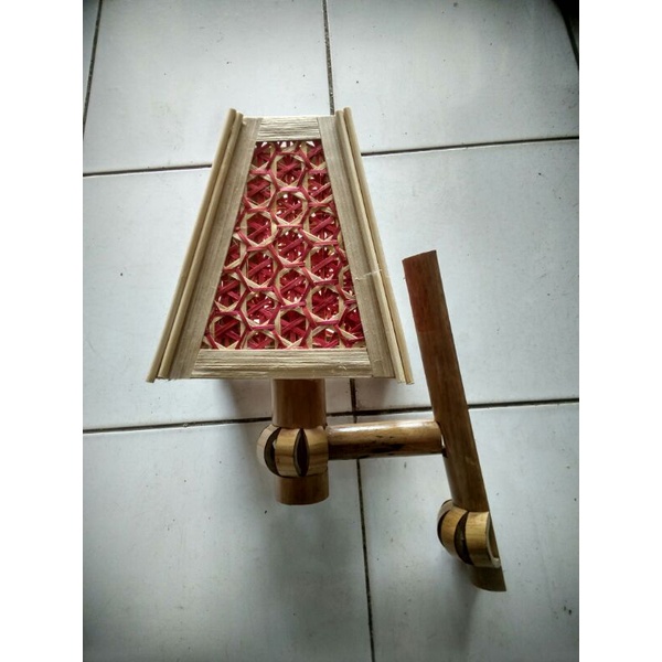 Kap lampu bambu model tempel