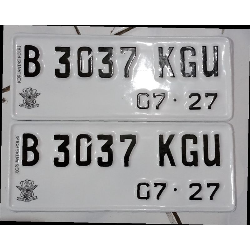 PLAT NOMOR  MOTOR FONT TERBARU asli SAMSAT PAKE logo korlantas PUTIH &amp; HITAM