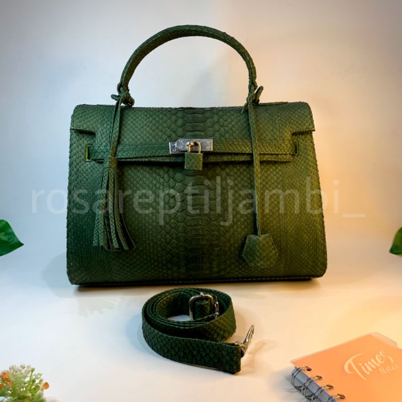 Tas Her*me Hijau botol