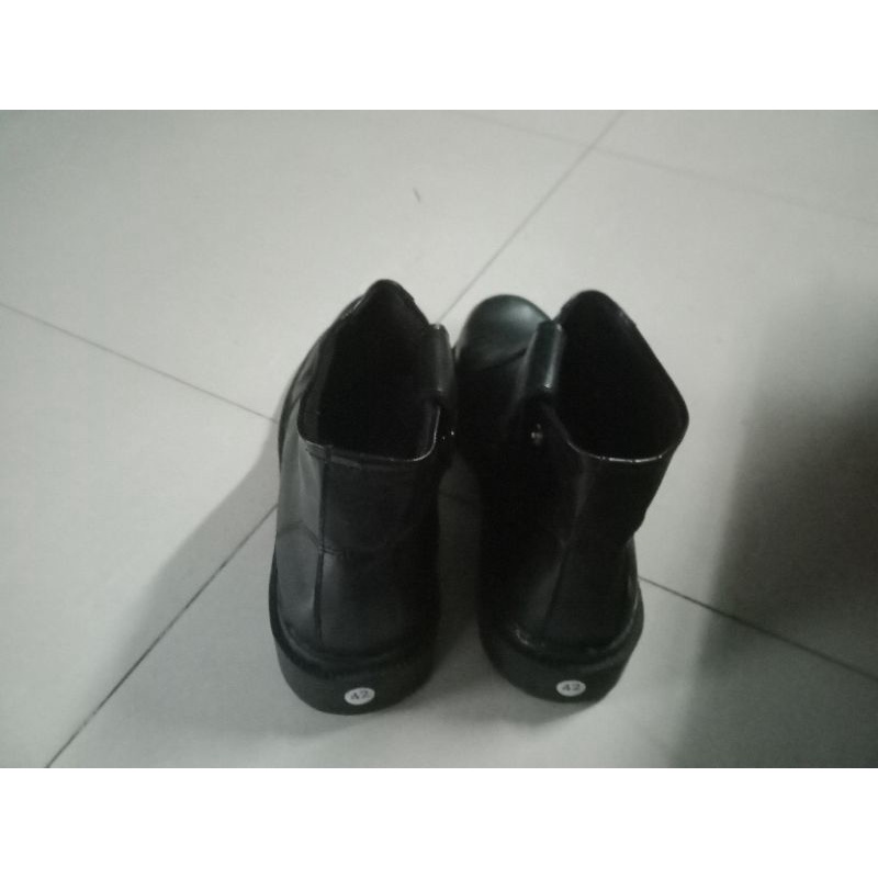 Sepatu PDH jatah TNI