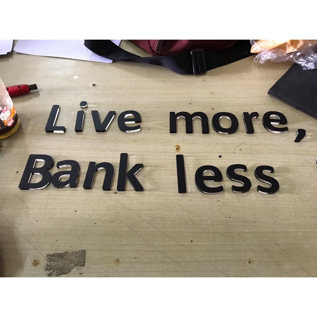 

Huruf timbul akrilik tinggi 5cm