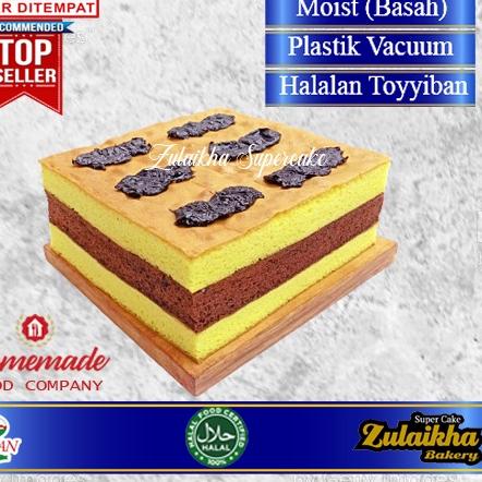 

► Spikoe lapis surabaya wisman 22 x 22 cm ➢