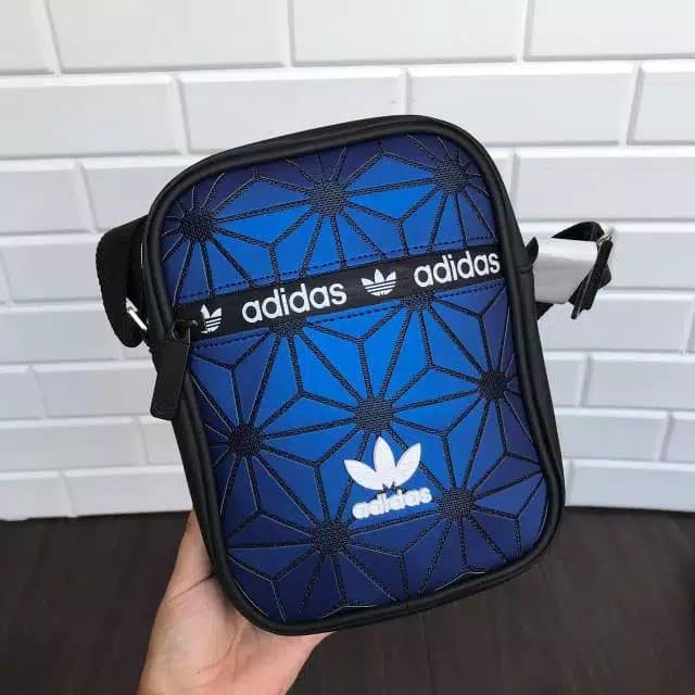 tas selempang pria  Tas Selempang Pria Adidas Issey Miyake Tas Selempang Adidas - Merah Muda(H7D0) t