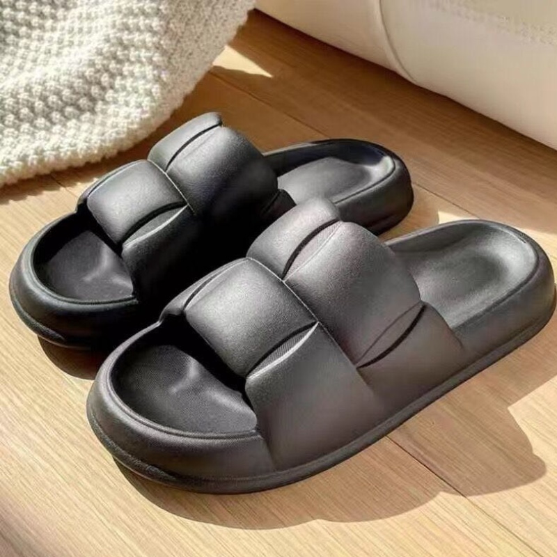 Dejavu Sendal Wanita Terbaru Jelly Karet Sandal Slop Flat Rumahan Empuk Elastis Sendal Anti Slip HSN109-112 Hitam