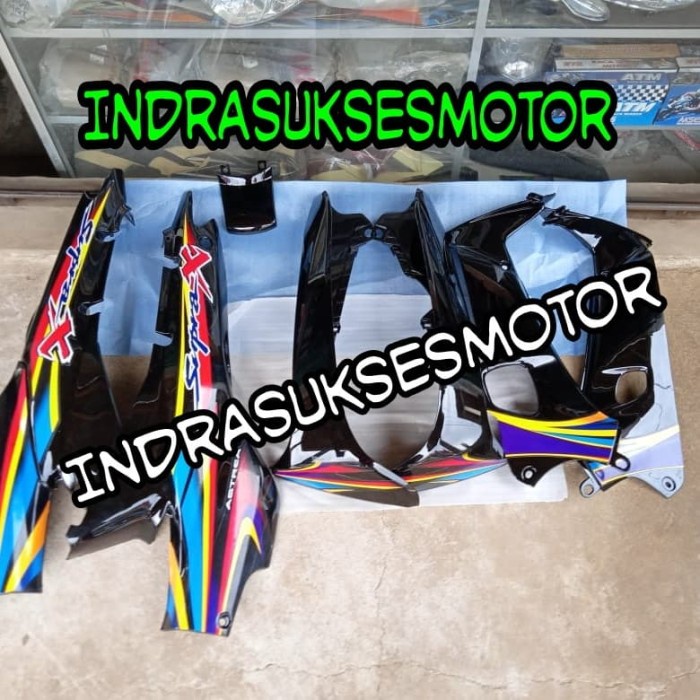 cover body belakang berikut sayap depan motor supra x lama 2002/2005
