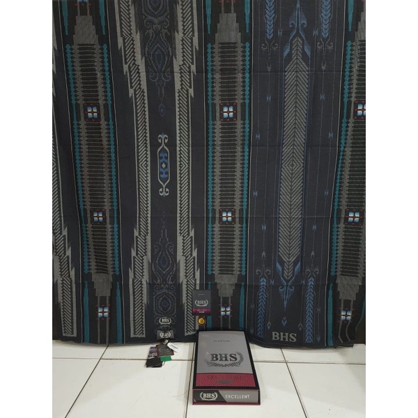 SARUNG BHS EXCELLENT SKA