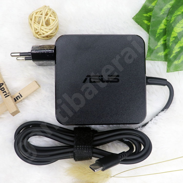 Adaptor Charger Laptop Asus 65W USB Type C Original