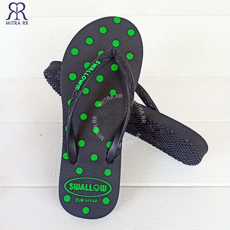 Sandal Swallow Black Polkadot Sendal Jepit Wanita Karet Tebal Empuk | Swallow Original