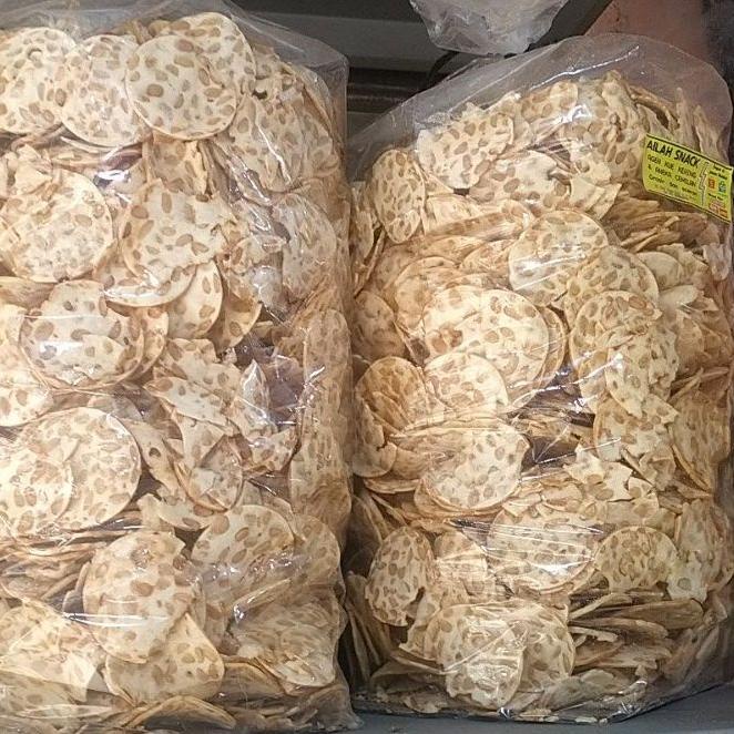 

✭ keripik tempe sagu renyah gurih 1 ball isi 2kg ✼