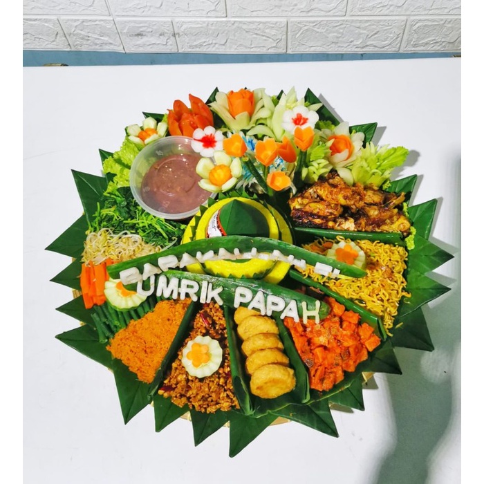 

Nasi Tumpeng Kuning Porsi 5 Orang