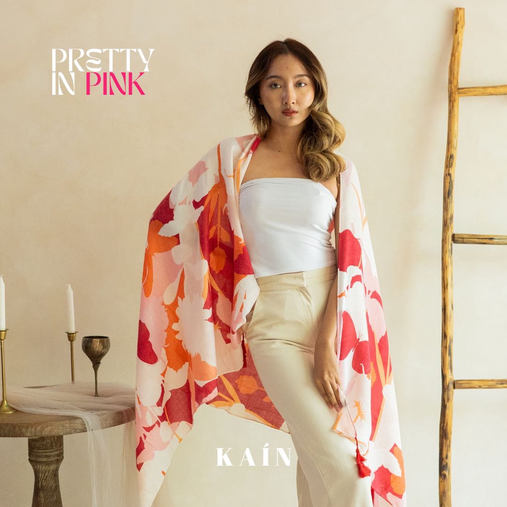 SHOPKAIN ENCHANTÉ Shawl - PRETTY IN PINK