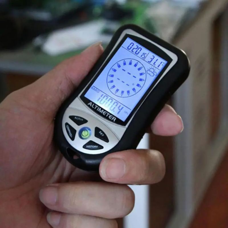 GPS Kompas Barometer Thermometer Altimeter 8 in 1 Navigasi Olahraga Luar Ruangan Portable