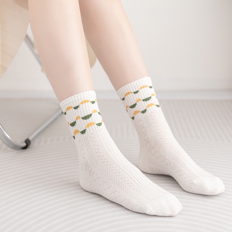 Kaos kaki tipis putih sock fashion anak perempuan cewek wanita dewasa panjang renda casual kece lucu gemes warna putih etestik aesthetic motif bunga