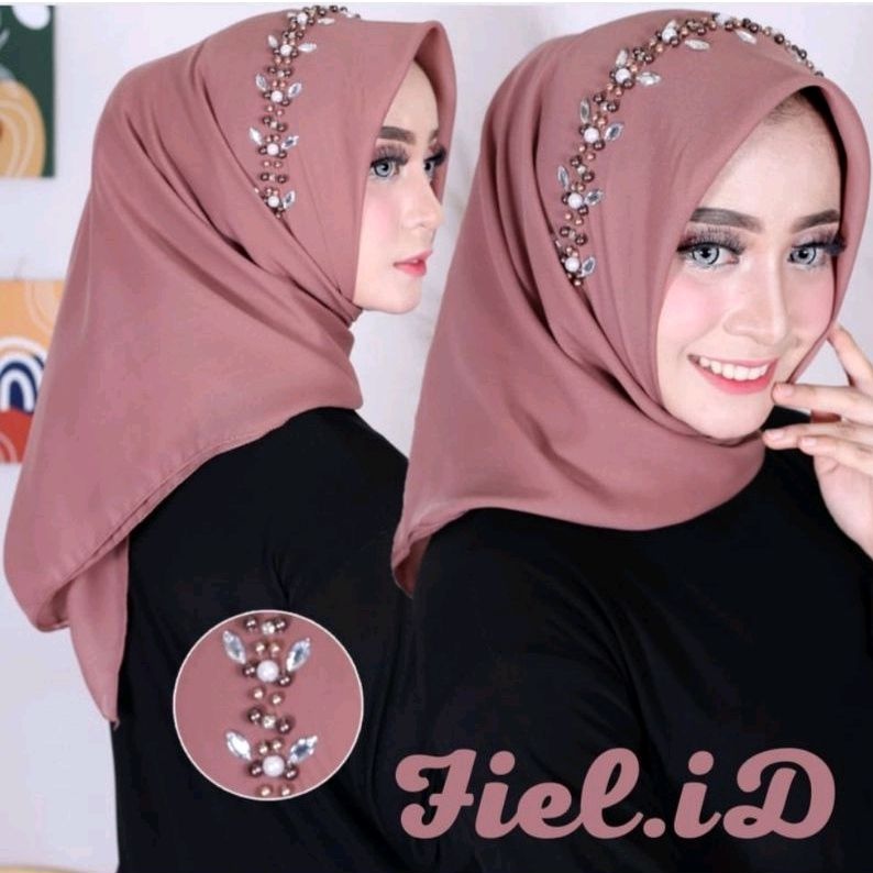 HIJAB SEGI EMPAT PAYET / HIJAB BELLA SQUARE PAYET / SEGI EMPAT BELLA PAYET / BELLA PAYET MUTIARA / B