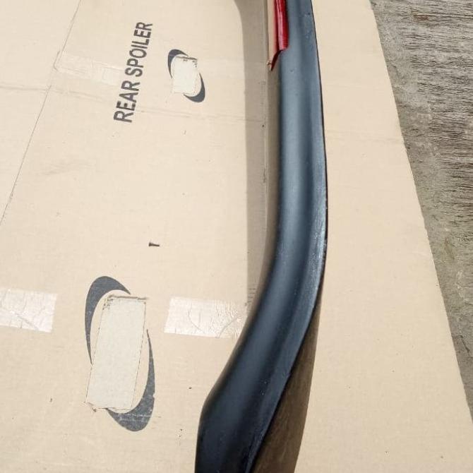 Spoiler Hyundai Accent Verna Lampu