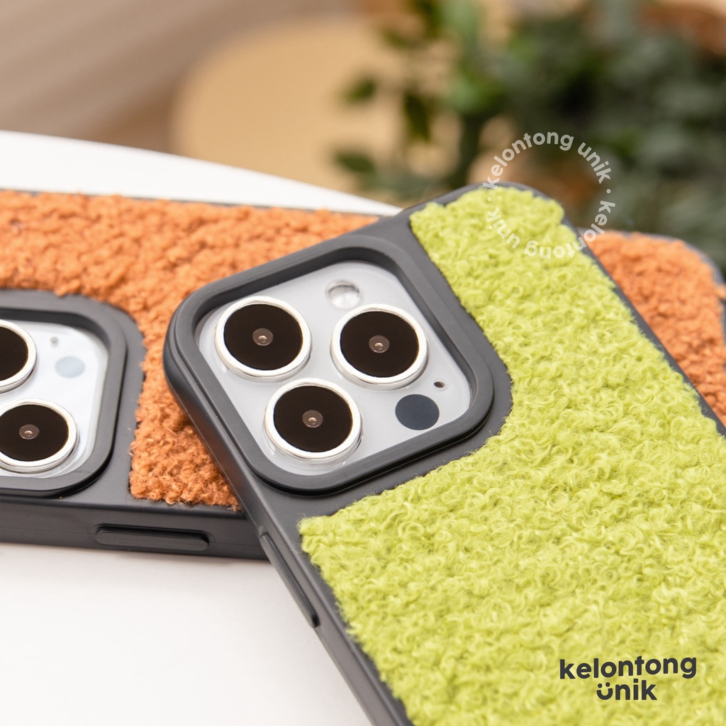 (Seri 2) For iPhone - Basic Wool Case/ Soft Case Bulu-Bulu