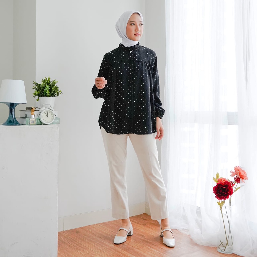 ATASAN KEMEJA WANITA POLKADOT KECIL/BLOUSE DAISY MUSLIM