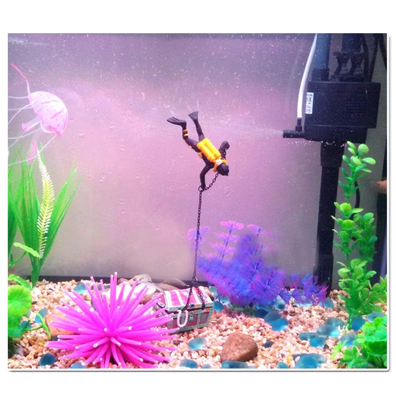 Aquarium Floating Diver Ornament Aquarium Decoration with Moving Treasure Chest Floating Diver Bubble Action