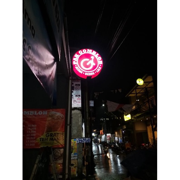 

Dudukan neonbox bulat 1sisi dan 2 sisi tempel tembok