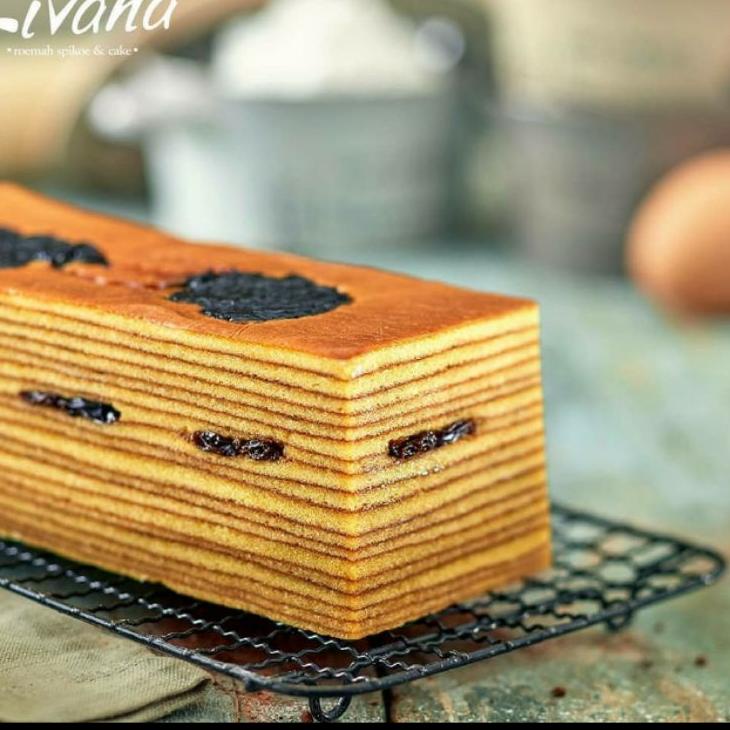 

☻ lapis legit livana prunes cokelat keju pandan original HALAL kemasan vacuum siap kirim luar kota ☃