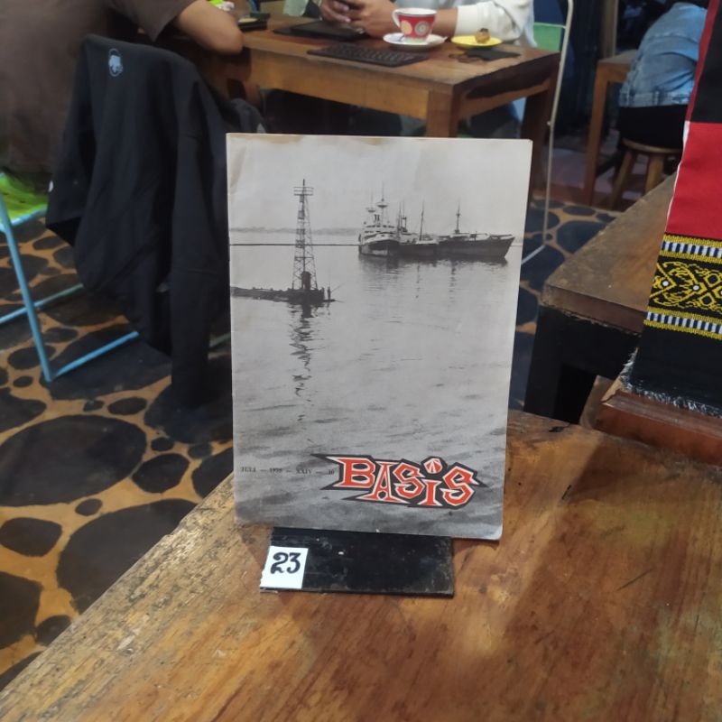 BUKU MAJALAH BASIS EDISI JULI 1975 XXIV 10