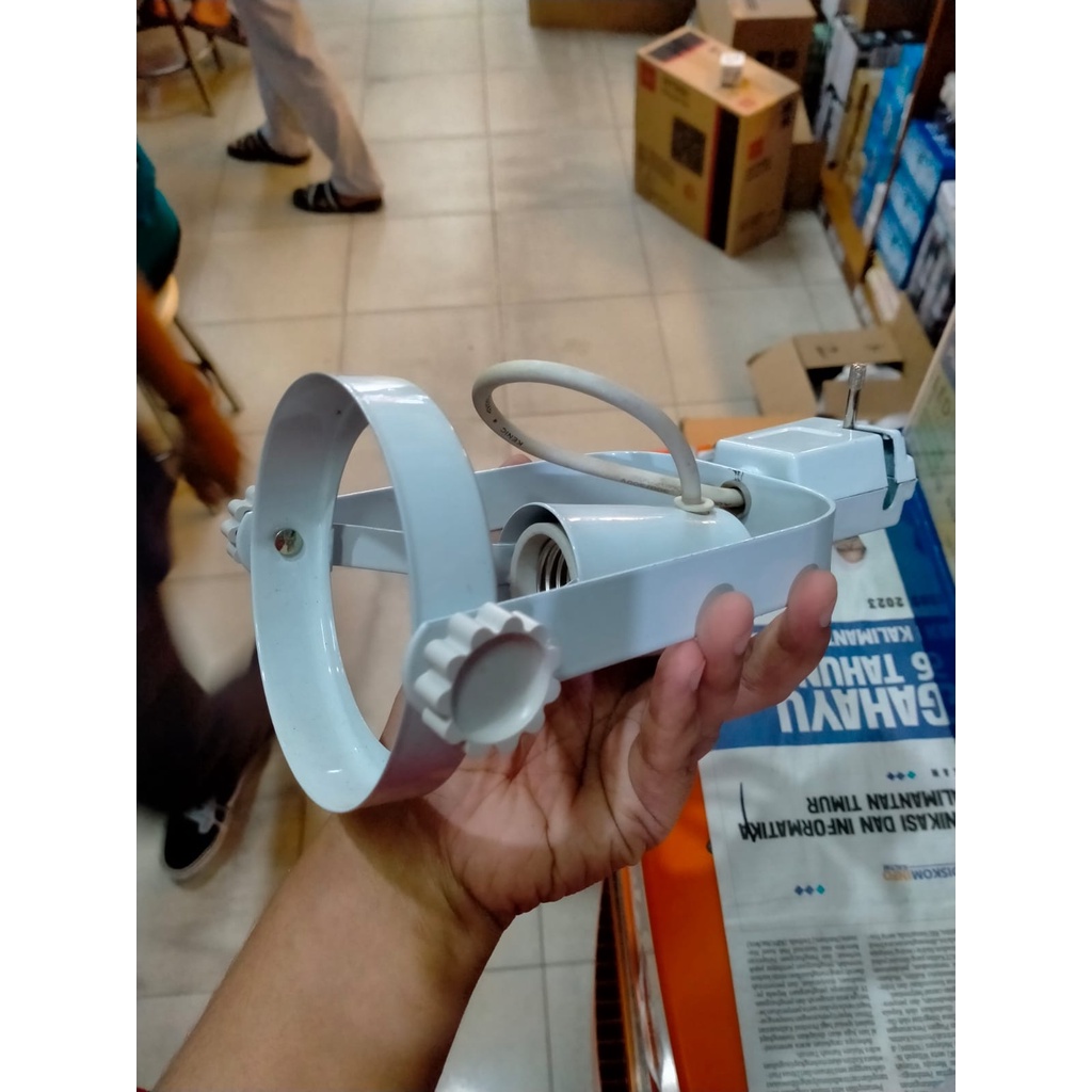 KAP LAMPU SOROT HOLDER RELL PAR 30 E27 030E