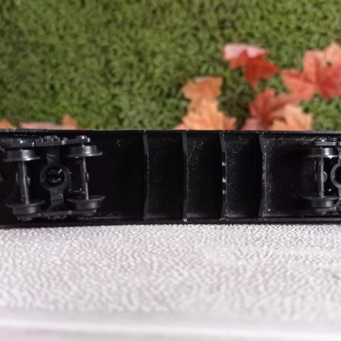 MINIATUR GERBONG KERETA KONTAINER TERBARU