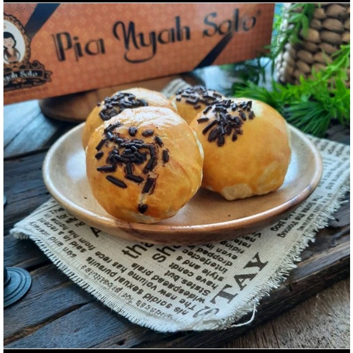 

BAKPIA ASLI SOLO PIA NYAH SOLO 1 PACK ISI 9PCS