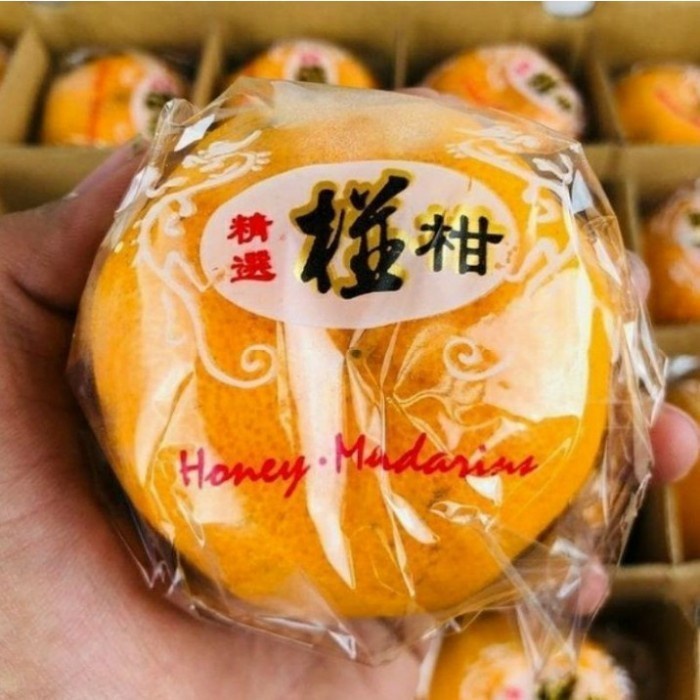 

Jeruk Kupas Ponkam Manis HDL Honey Mandarin Orange 900 gr - 1 kg