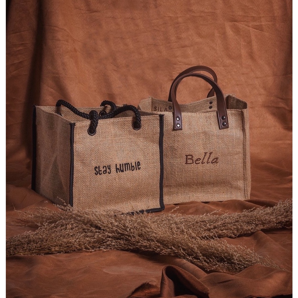 

Souvenir Tas Goodie Bag Karung Goni Handle Kulit Hampers Lebaran Idul Fitri - Custom Bordir