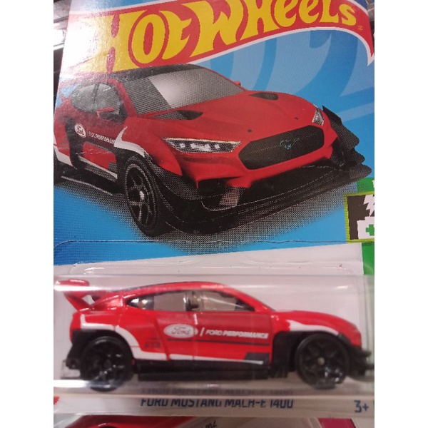 Ford Mustang Mach-E 1400
