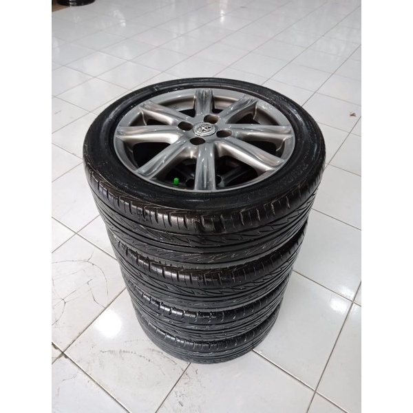 pelek second berkualitas mobil Yaris ring  16+ban 195 50 16 lebar 6 et 51 pcd 4x100
