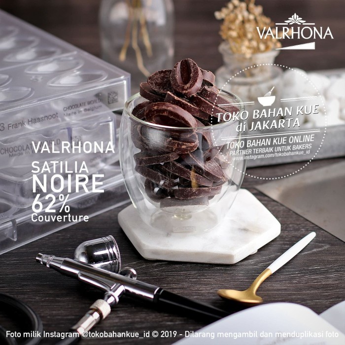 

Valrhona SATILIA NOIRE 250gr Dark Couverture Chocolate 62% Coklat Coin