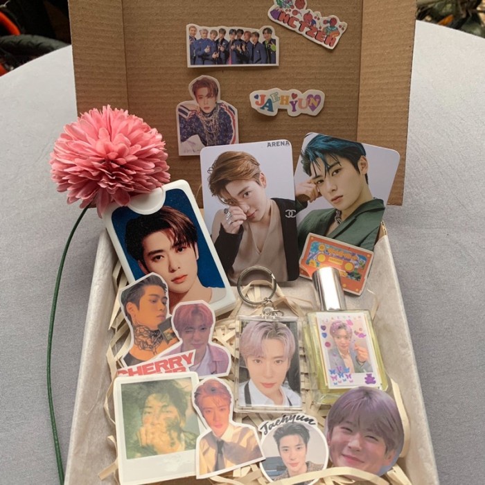 HAMPERS GIFT BOX SPECIAL NCT 127 EDITION BIRTHDAY GIFT NCTZEN