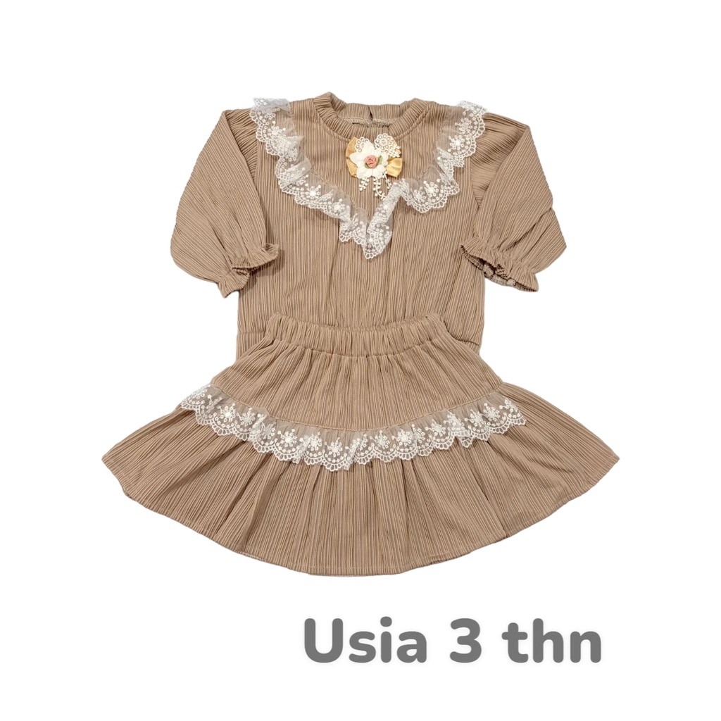 Gaun Dress Anak Perempuan Usia 3 tahun