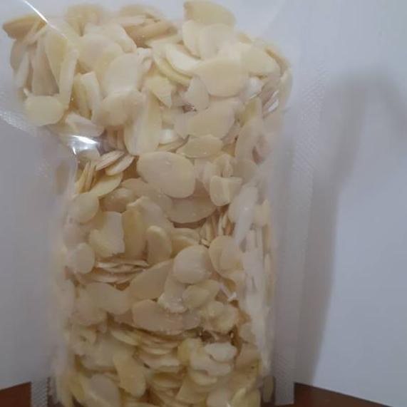 

❆ almond slice blue diamond 500 gr. best seller ◄