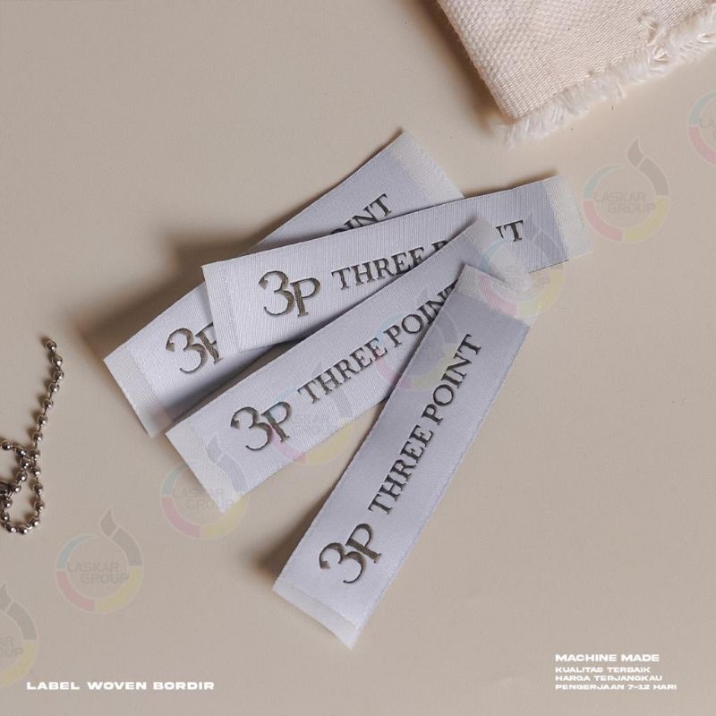 woven damask 1.2x4cm / label woven damask / woven bordir