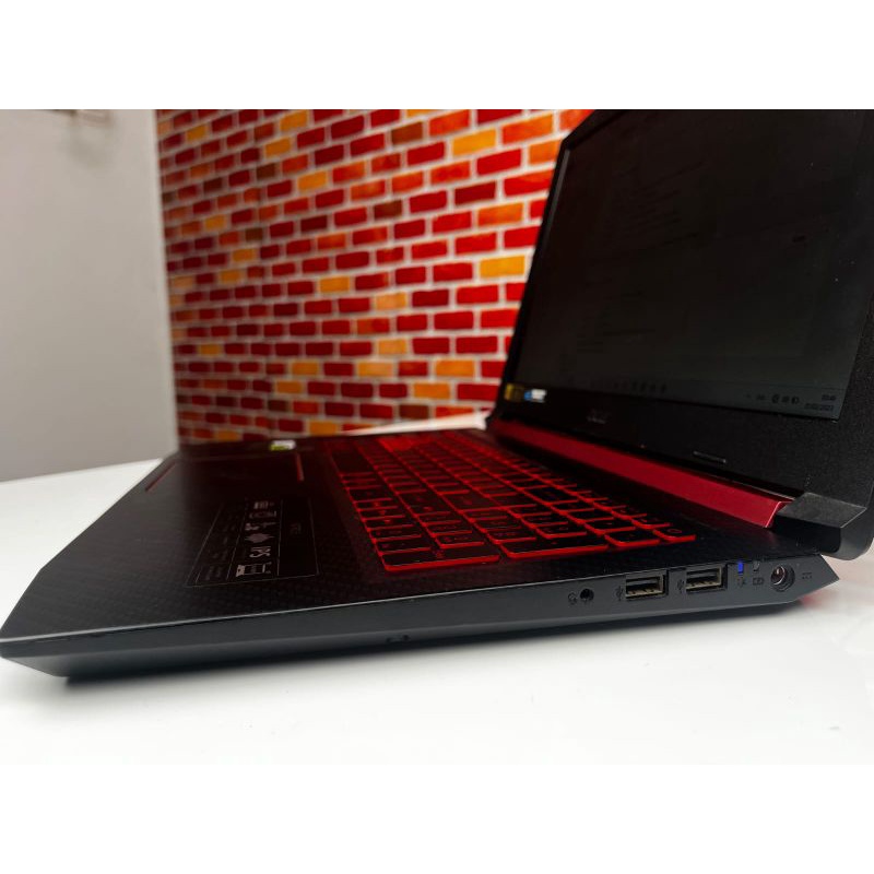 Laptop Second Acer Nitro 5 AN515-52  i5 gen 8 GTX 1050 16GB 1TB 256GB NVMe