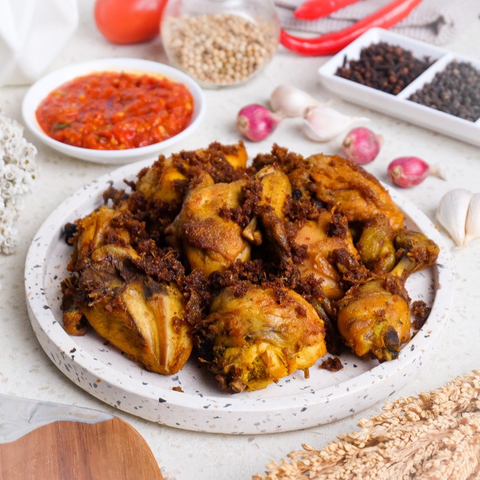 

Deliki Ayam Goreng Rempah