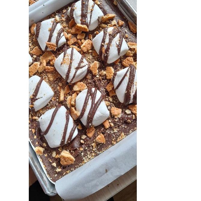 

Ω / Smores Fudgy / Fudge Brownies Panggang (20x20 cm) Ababakuki ♤