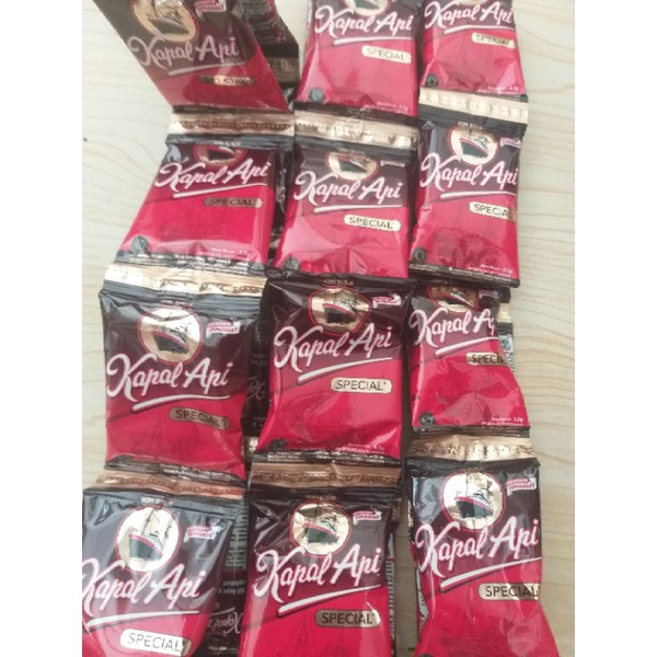 

KOPI KAPAL API SACHET KAPAL API RENTENG RENCENG 10biji